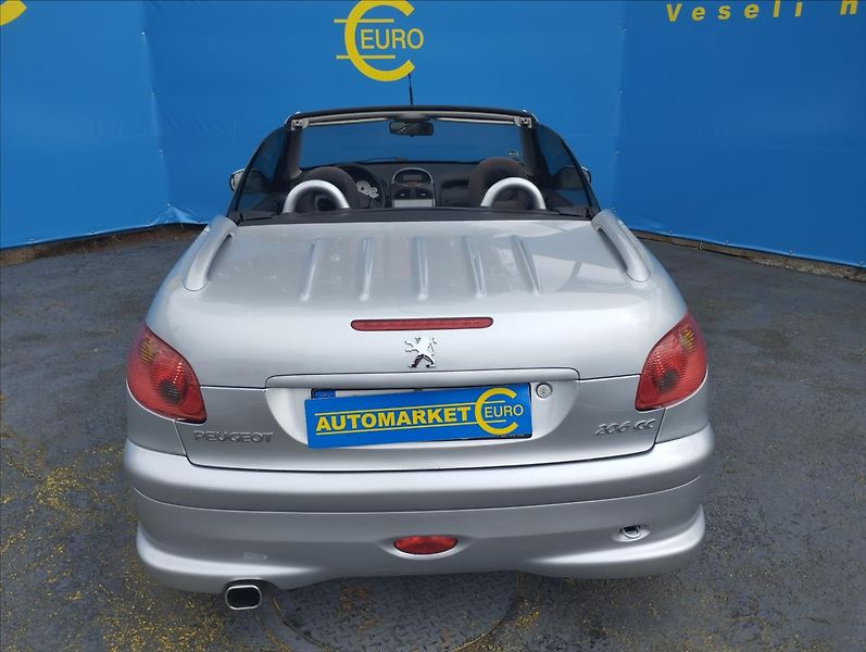 Peugeot 206 1,6 i 80KW QUIKSIKVER - fotka 8 z 26