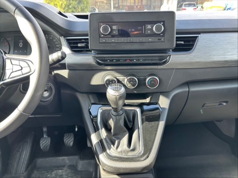 Renault Kangoo 1,3 TCe 100 Equilibre - fotka 10 z 11