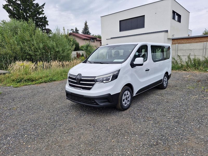 Renault Trafic (2026) L1 Equilibre 150k 9míst - fotka 4 z 17