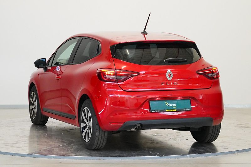Renault Clio - fotka 4 z 6