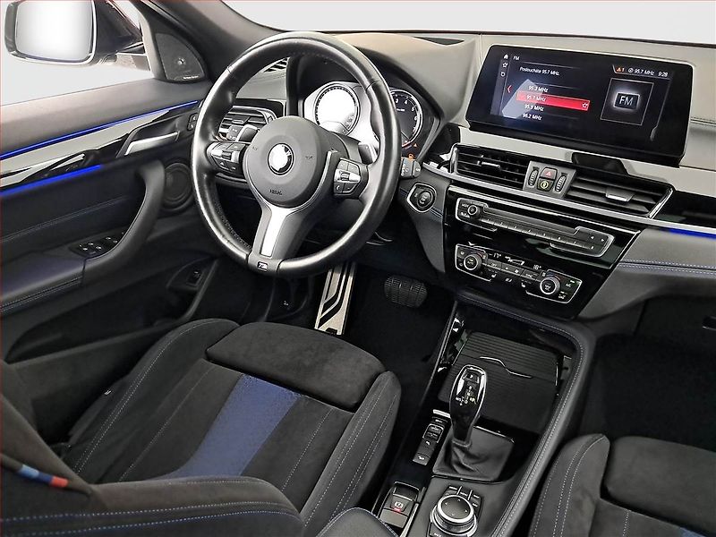 BMW X2 (2021) M35i - fotka 7 z 27