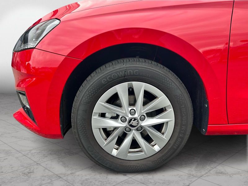 Škoda Fabia 1.0TSi 70kW Top Selection - fotka 9 z 25