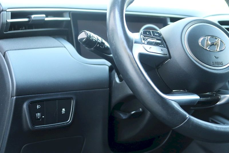 Hyundai Tucson (2022) 1,6 CRDi 100 kW 4x4 AUTOMAT - fotka 15 z 27