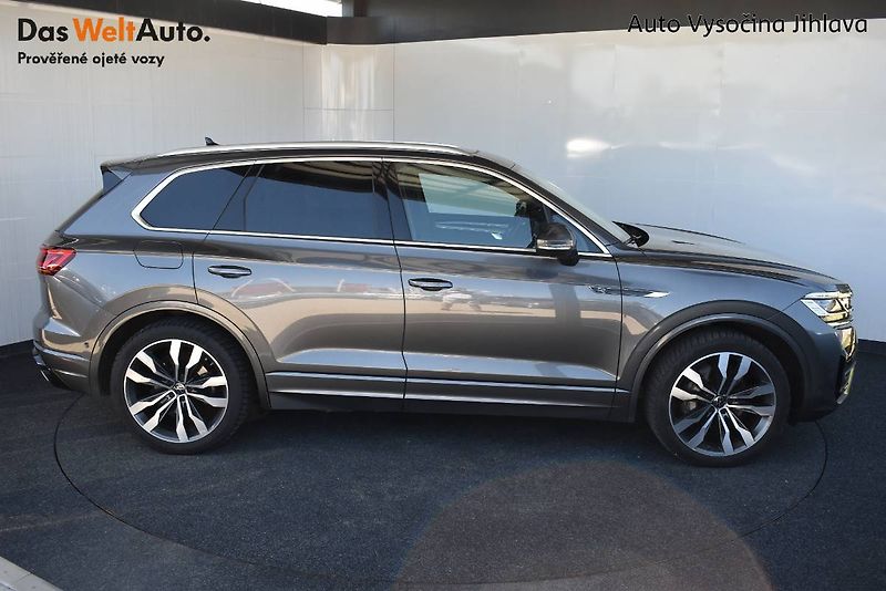 Volkswagen Touareg (2022) 3.0TDI 210kW 4Motion, LED Matr - fotka 9 z 32