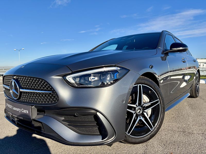 Mercedes-Benz Třídy C (2025) 300T 4Matic AMG Distronic 360° - fotka 2 z 41