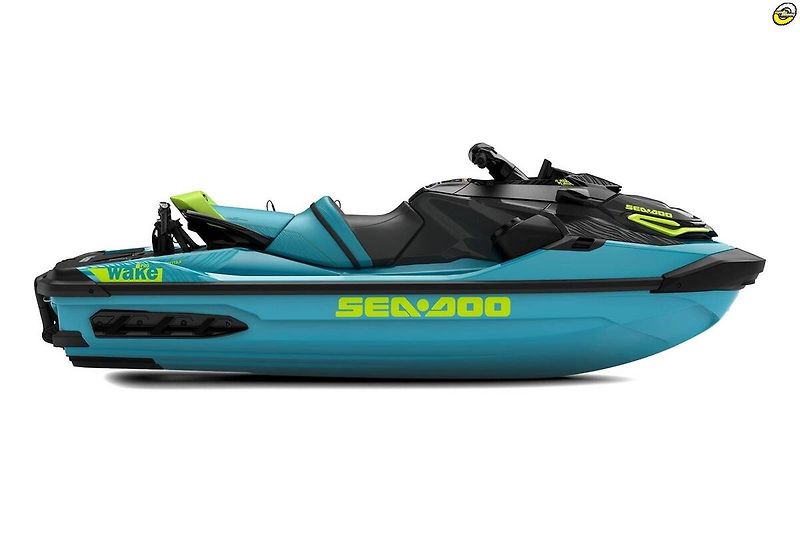 Sea Doo (2027) WAKE 230 PRO 3-up 230hp Audio - fotka 2 z 9