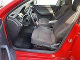 Škoda Rapid (2015) 1.2 TSi, Sport, xenon, panor - náhled 9