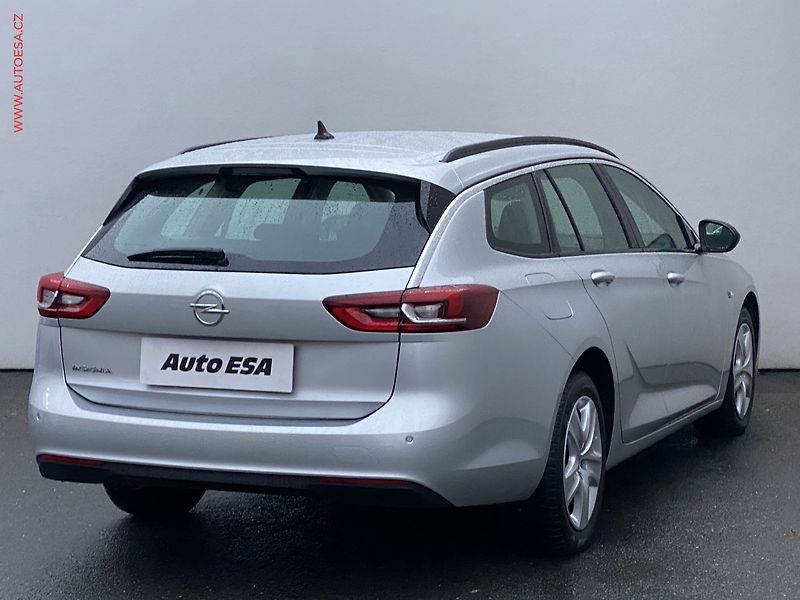 Opel Insignia (2021) 1.5 CDTI - fotka 4 z 18
