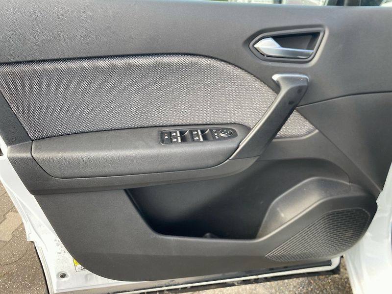 Renault Captur (2026) techno TCe 90 - fotka 14 z 25