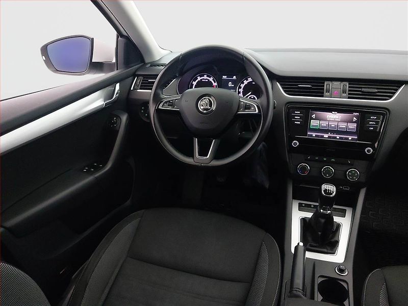 Škoda Octavia (2018) 1.4 TSI, ČR,1.maj, Serv.kniha - fotka 7 z 15