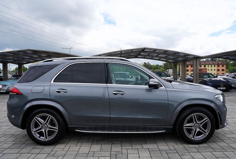 Mercedes-Benz GLE 350d 4Matic AMG/275 PS/ČR - fotka 7 z 49