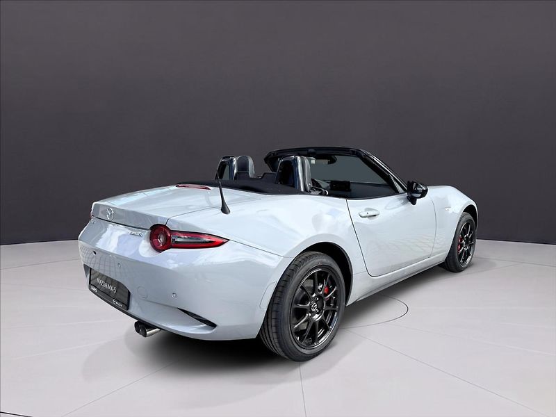 Mazda MX-5 1,5 132ps 6MT RWD Homura - fotka 3 z 12