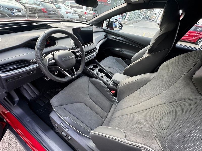 Škoda Elroq (2026) 77 kWh  Sportline 85 - fotka 8 z 11