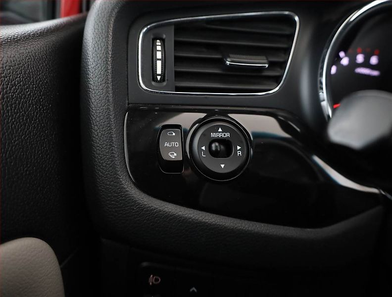 Kia Ceed (2014) 1.6 CRDi, ČR,1.maj, Serv.kniha - fotka 14 z 17