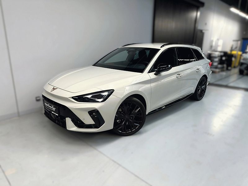 Cupra Leon (2026) SP 1.5 eTSI 150 DSG BLACK EDIT - fotka 1 z 27