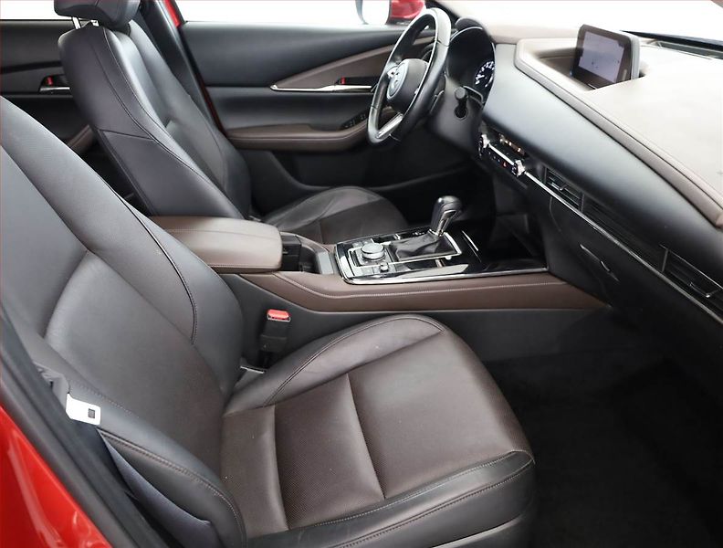 Mazda CX-30 (2022) Skyactiv-X 2.0 - fotka 7 z 18