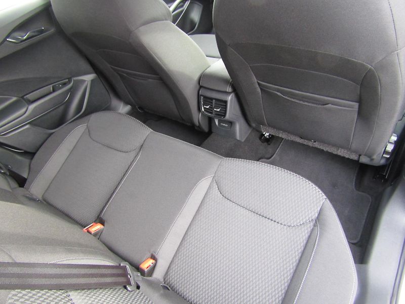Škoda Fabia IV Top Selection 1.0 TSI /85kW - fotka 26 z 30