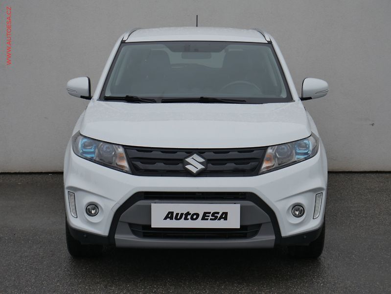 Suzuki Vitara (2016) 1.6 DDiS 4x4, ČR, AT, navi - fotka 2 z 26