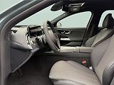 Mercedes-Benz Třídy E 300 de 4MATIC kombi - náhled 13