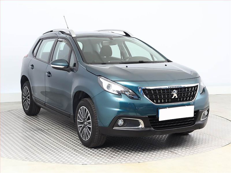 Peugeot 2008 (2018) 1.2 PureTech, ČR,1.maj - fotografie inzerátu
