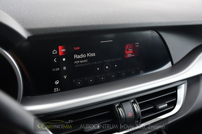 Alfa Romeo Stelvio 2.2 Diesel 16V Veloce TAŽNÉ - fotka 32 z 52