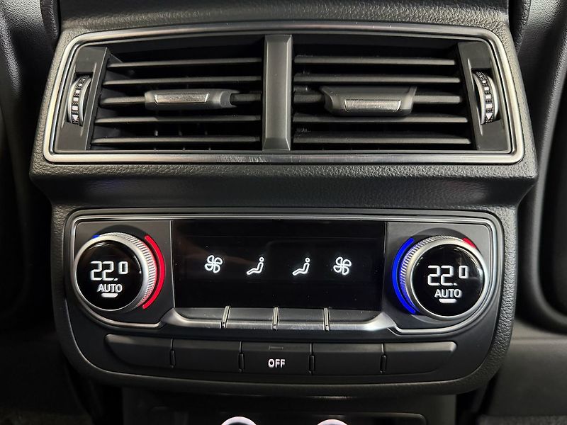 Audi Q7 3.0TDI 200KW QUATTRO S-LINE, V - fotka 26 z 30