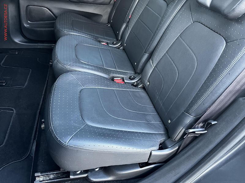 Citroën C4 Picasso (2016) 1.6i, AC, TZ - fotka 10 z 21