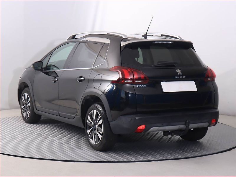 Peugeot 2008 (2019) 1.2 PureTech, Serv.kniha, Navi - fotka 4 z 20