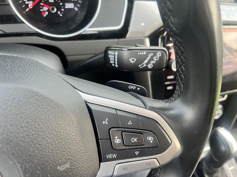 Volkswagen Passat 2.0TDI 110KW,NAVI,LED,APP,ALU - fotka 39 z 47