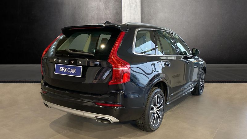 Volvo XC90 MOMENTUM PRO, B5 AWD, 173+10 k - fotka 4 z 32