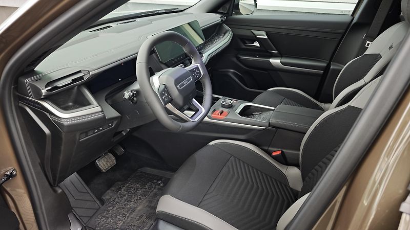 Jeep Compass (2026) First Edition  hybrid 145PS AT - fotka 21 z 41