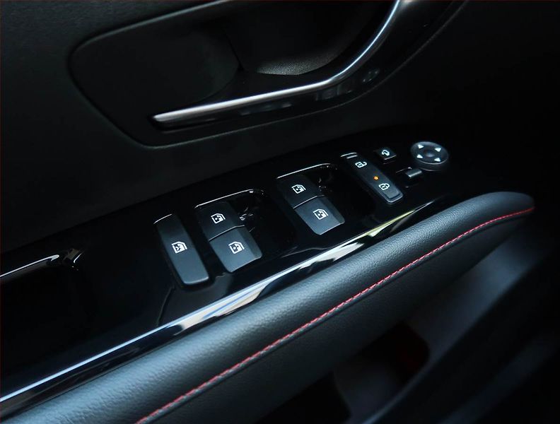 Hyundai Tucson (2022) N-Line 1.6 T-GDI 48V MHEV - fotka 23 z 34