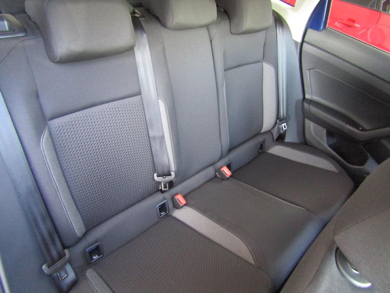 Volkswagen Taigo People 1,0 TSI 5G - fotka 27 z 30