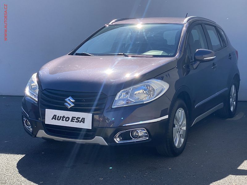 Suzuki S-Cross (2013) 1.6 VVT, Club, +kola, TZ - fotka 3 z 18