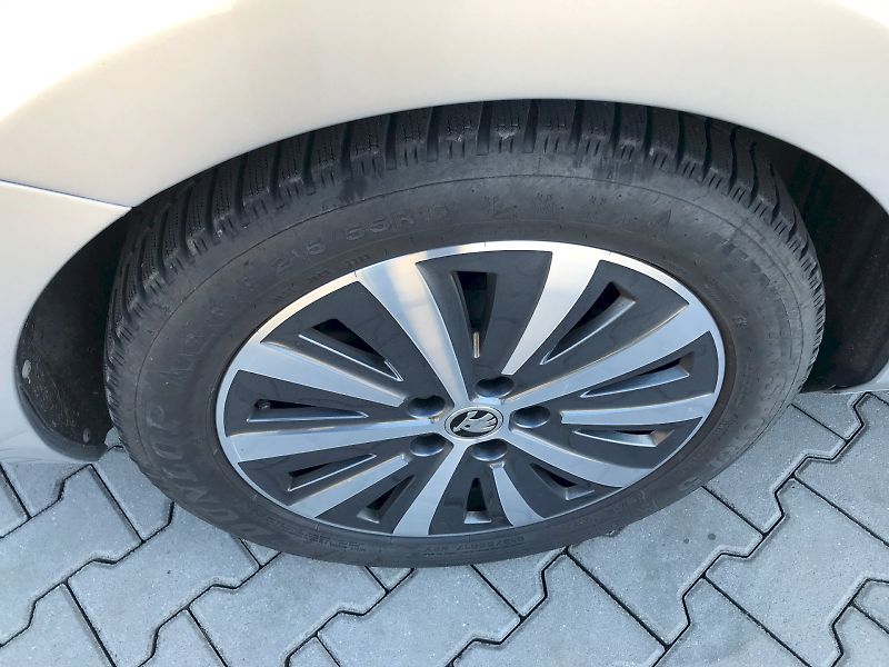 Škoda Superb (2023) COM STY TD 110/2.0 A7F - fotka 13 z 27