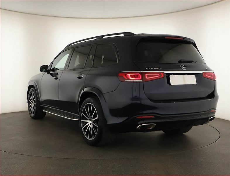 Mercedes-Benz GLS (2020) 580 4MATIC - fotka 4 z 20