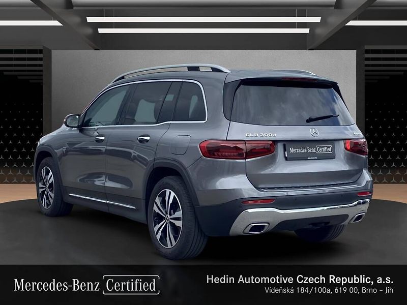 Mercedes-Benz GLB (2024) 200 d 4MATIC - fotka 3 z 28