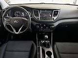 Hyundai Tucson (2018) 1.6 T-GDI 4x4 Trikolor - náhled 10