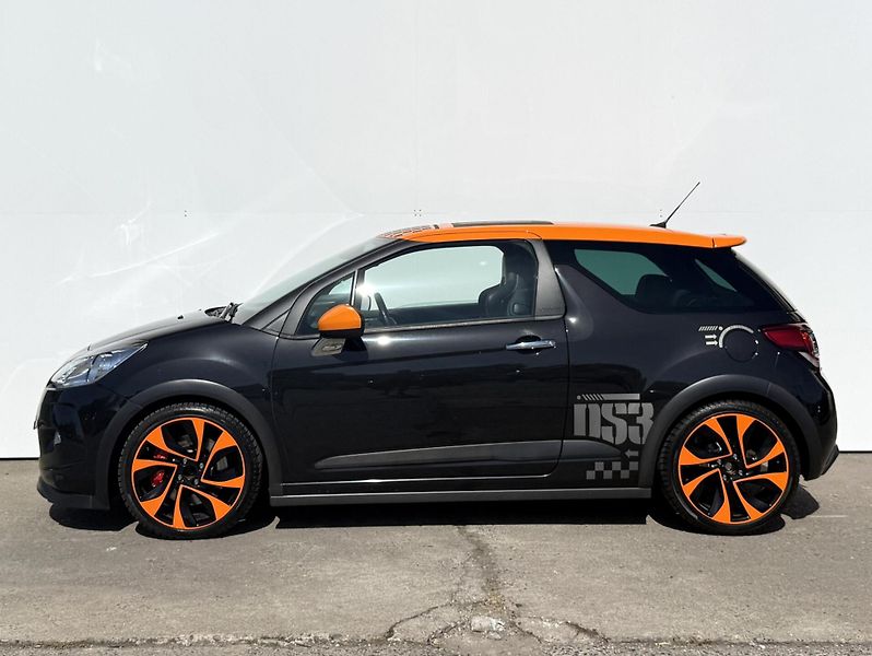 Citroën DS3 1.6 VTi 152kW Sport - fotka 8 z 18