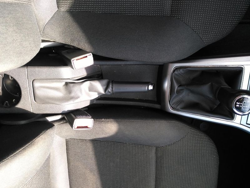 Opel Astra 1,6i /85 kW/ - fotka 19 z 28