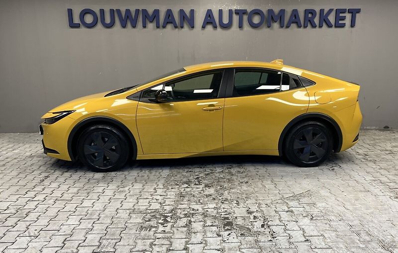 Toyota Prius 2.0 PHEV AT Comfort - fotka 3 z 16