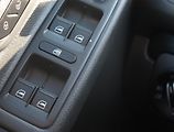 Volkswagen Golf (2012) Comfortline 1.6 TDI, Tempomat - náhled 15