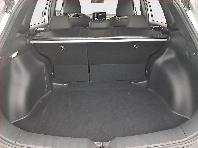 Toyota Corolla Cross (2025) 1.8 Hybrid - fotka 14 z 18