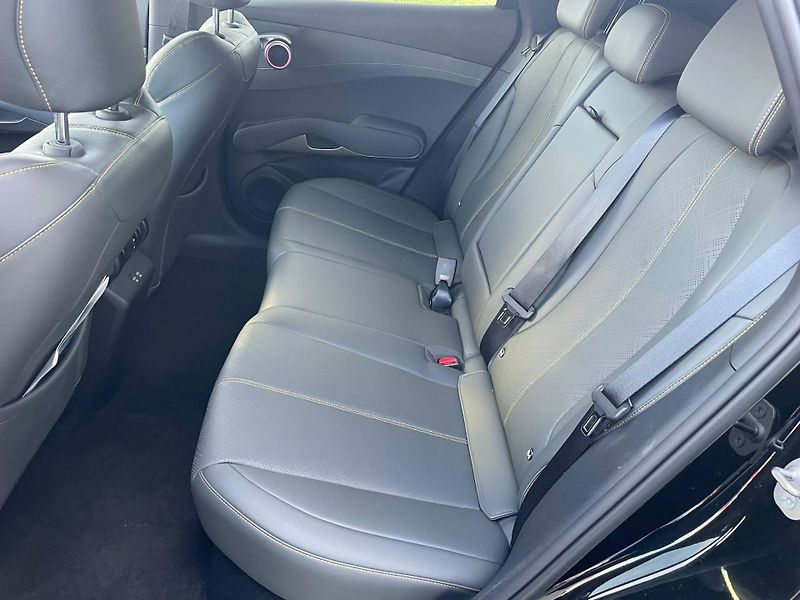 BYD ATTO 3 EVO (2026) Exellence  - fotka 6 z 9