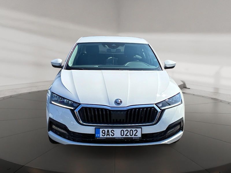 Škoda Octavia (2023) AMBITION 2.0TDI 110kW CZ DPH  - fotka 2 z 11