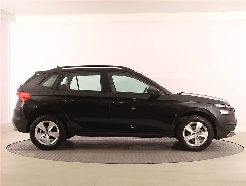 Škoda Kamiq (2023) Ambition 1.0 TSI, klima - fotka 6 z 22