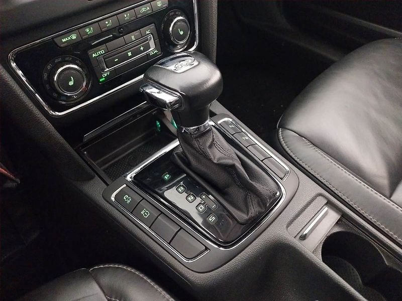 Škoda Superb (2010) Elegance 2.0 TDI, Automat - fotka 13 z 20