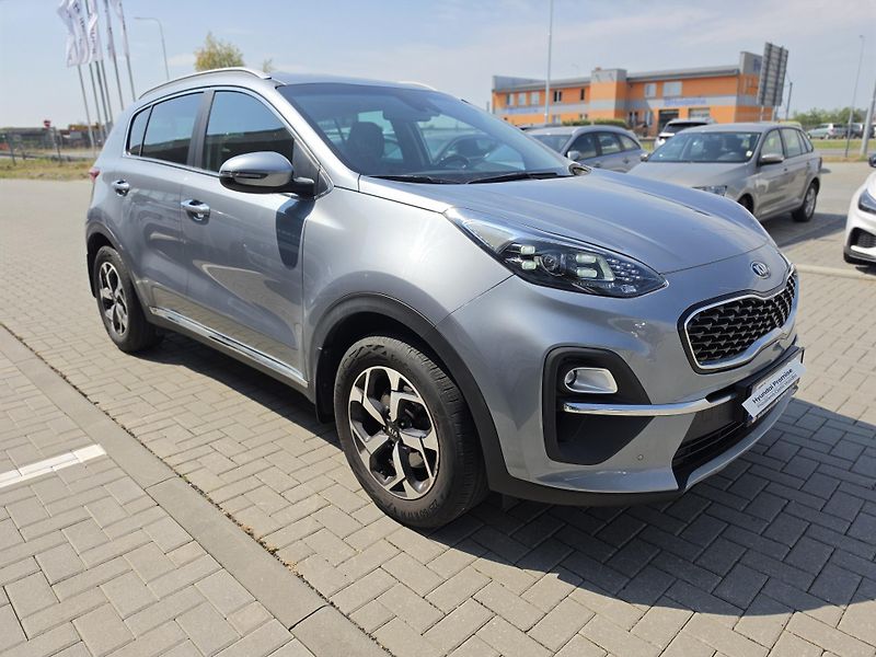Kia Sportage (2021) 1,6TGDI 130kW man - fotka 7 z 16