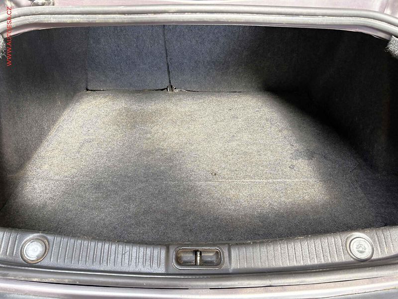 Renault Mégane (2005) 1.4i, ČR, STK1/28 - fotka 7 z 13