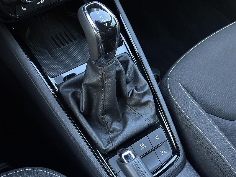Škoda Scala 1.0TSi DSG Monte Carlo 116PS M - fotka 30 z 34